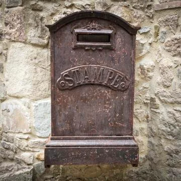 Old rusty mailbox Stock Photos