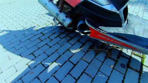 Old Rusty Motorcycle in the City Video stock 115659109