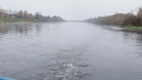 Old rusty ship sails on the river 動画素材 82374306
