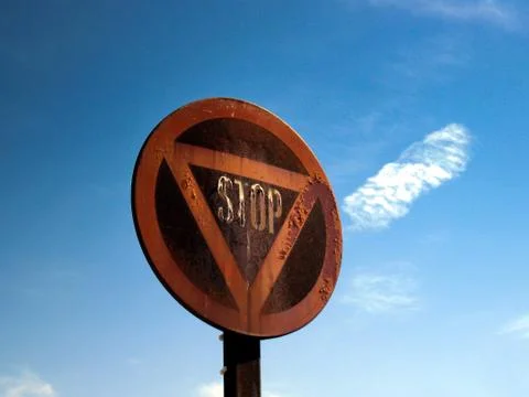 Old rusty stop sign Foto stock
