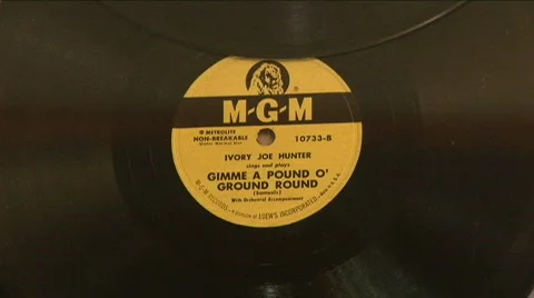 Old school 33 inch record Stock-Footage 569109