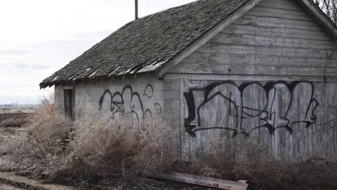Old Shack Video stock 85443225