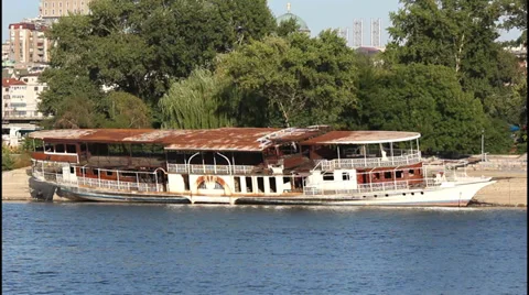Old ship on river coast Video stock 32277312