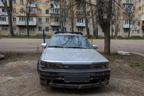 An old silver car. Foto stock