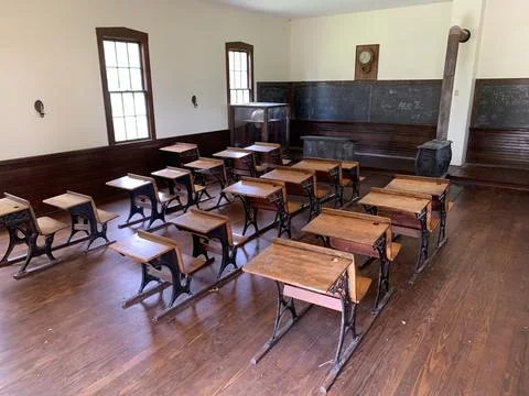 Old single room interior school  Фото