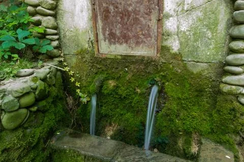 Old sink Stock Photos