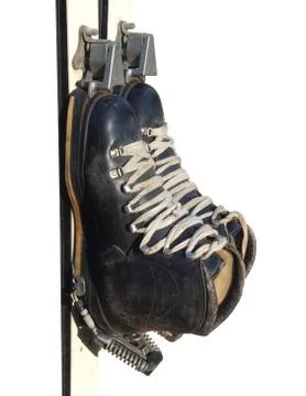 Old ski boots isolated on white background. Foto stock