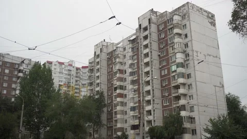 Old Soviet building in the city of the former USSR. Panel apartment building in Видео 218262729