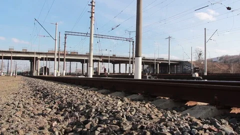 Old soviet electric train going to the station 動画素材 109801983