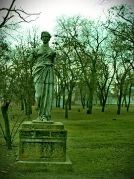 Old statue in the park Foto stock