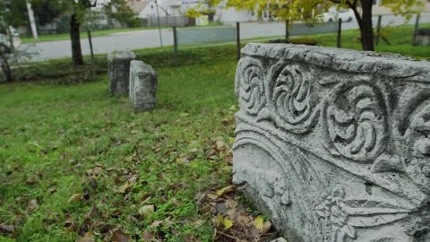 Old Stone Statue 스톡 동영상 152508088