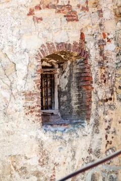 Old stone wall with window Foto stock