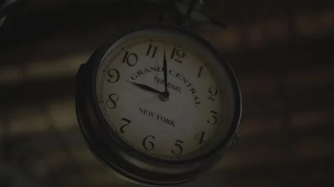 Old style clock Vídeo Stock 47479202