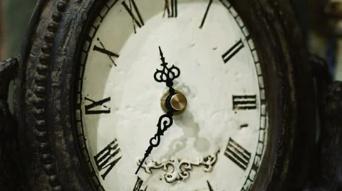 Old style clock timelapse Stock Footage 35552832