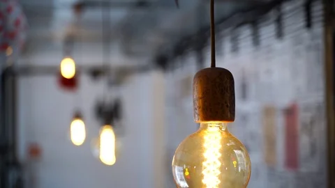 Old-style halogen lamp in retro style Vidéo 105681669