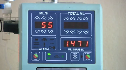 Old Style Intravenous Machine-Close Up 스톡 동영상 922489