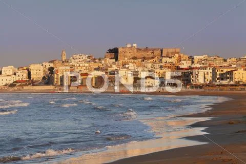 Old town with cathedral at sunset, Vieste, Gargano, Foggia Province, Puglia, Stock Photos