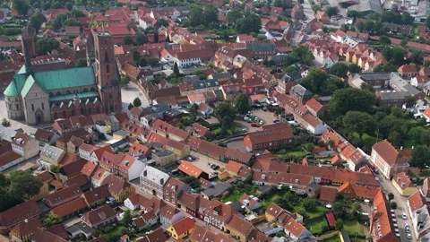  the old town in the city Ribe, Denmark 動画素材 305324508