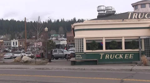 Old town dinner Video stock 44852592