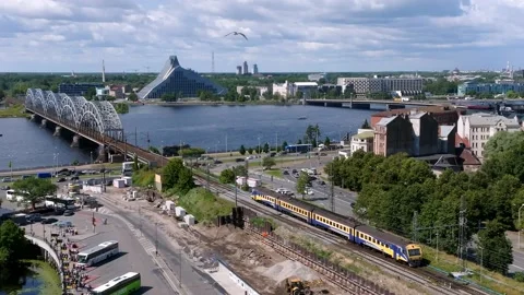 Old town of Riga on a summer day with Domes cathedral in the middle of the old 스톡 동영상 201405930