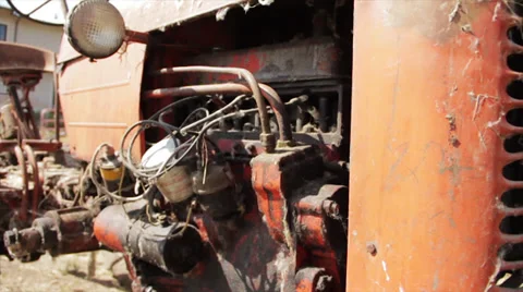 Old Tractor 2 動画素材 39678657