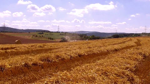 Old tractor. Stock Footage 31546017