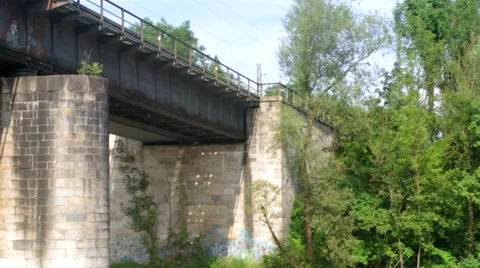 An old train bridge in the woods 스톡 동영상 40614114