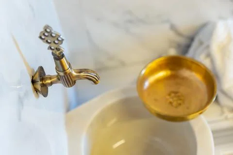 Old Turkish bath and authentic faucet, Traditional Turkish bath and materia.. Stock Photos