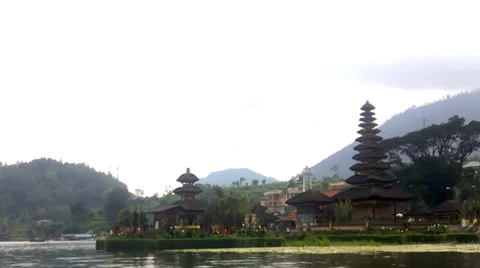 Old Ulun Danu Temple in Beratan Lake, Bali Stock Footage 35402586