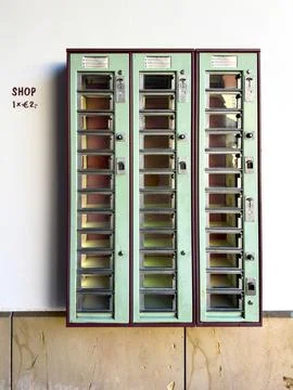 Old vending machine Stock Photos