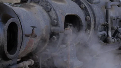 Old , Vintage Engine blowing steam #20 Vídeo Stock 54960562