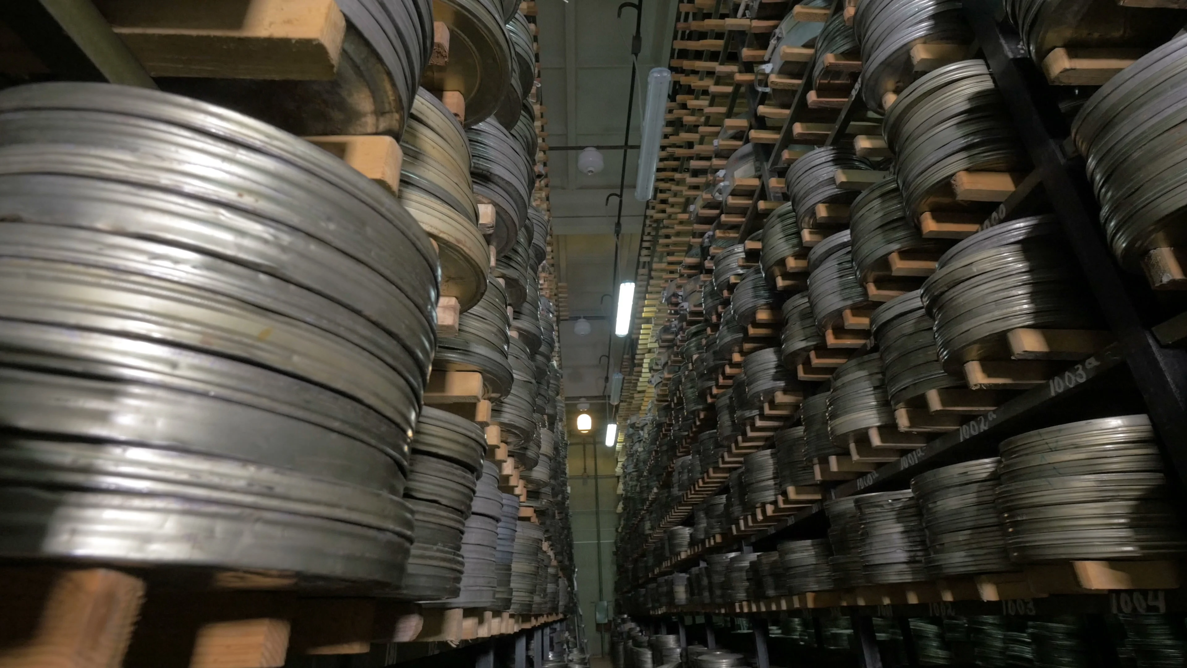 Old vintage film reel, film tapes in cas, Stock Video