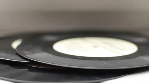 Old vinyl records demonstration 스톡 동영상 73505987