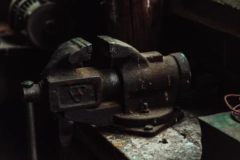 Old vise Stock Photos