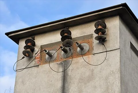 Old voltage conductor Foto stock