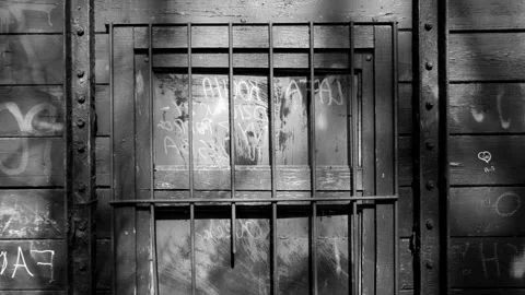 Old wagon 2022 Stock-Footage 192798898