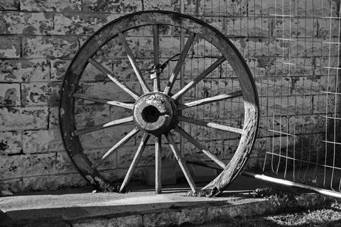 Old Wagon Wheel 写真素材