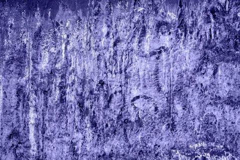 Old wall. The texture of the wall. Blue wall background. Detail of a purple w Foto stock