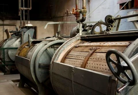 Old washing machine at a prison Stockfoto's
