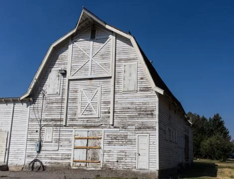 Old White Barn Stock Photos