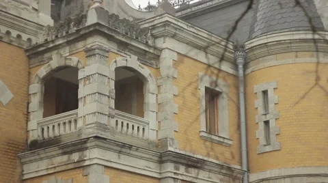 Old window focus Stock Footage 48844525