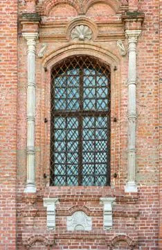 Old window with a lattice Fotos de archivo