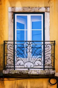 Old window Stock Photos