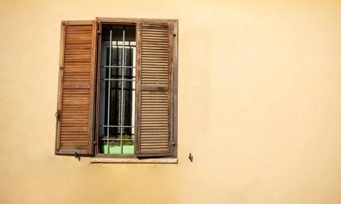 Old window with shutters Stock-Fotos