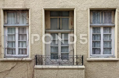 Old Windows Stock Photos