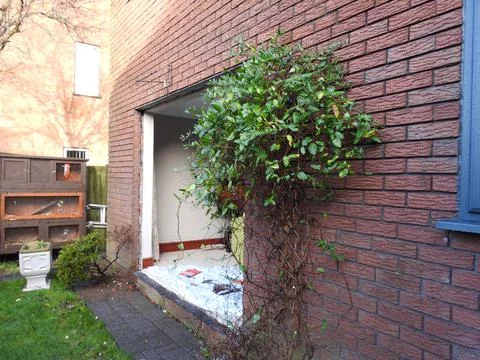 Old windows removed Stock Photos