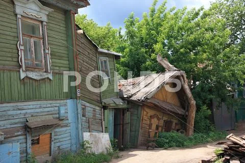 Old wooden house in summer Stock Photos
