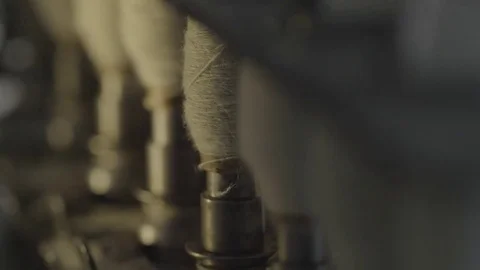 Old wool spindle and virgin wool weaving machinery 스톡 동영상 74509648