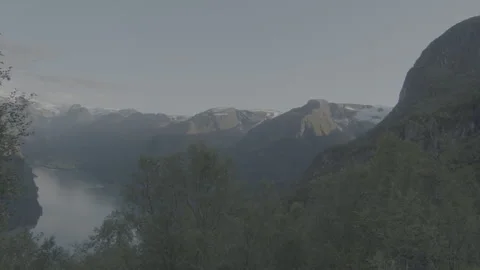 Oldenvatnet in Stryn 02 Video stock 342053209