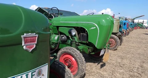 Oldtimer Tractor Allgaier Diesel - UHD 4K Stock Footage 82602520